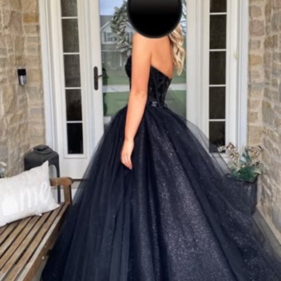 Sherri Hill gorgeous prom dress style 54240 $1200 new - Picture 3 of 6